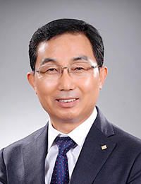 김홍수